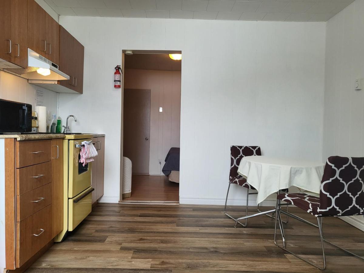 סנט-אן-דה-בופרה Motel Deblois מראה חיצוני תמונה